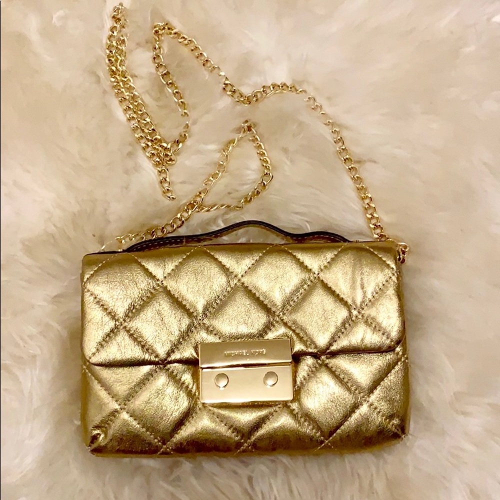 Michael Kors purse
